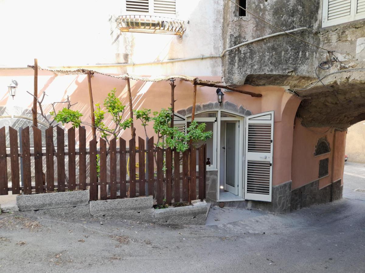 Mezza Torre B&B Procida Exterior foto